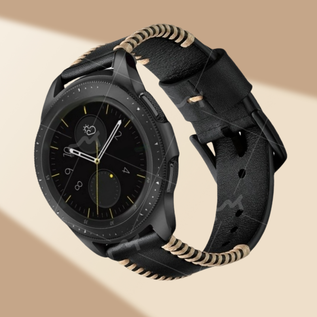 Smartwatch nero con cinturino nero e cuciture beige, mostra l'ora e i dati sanitari.