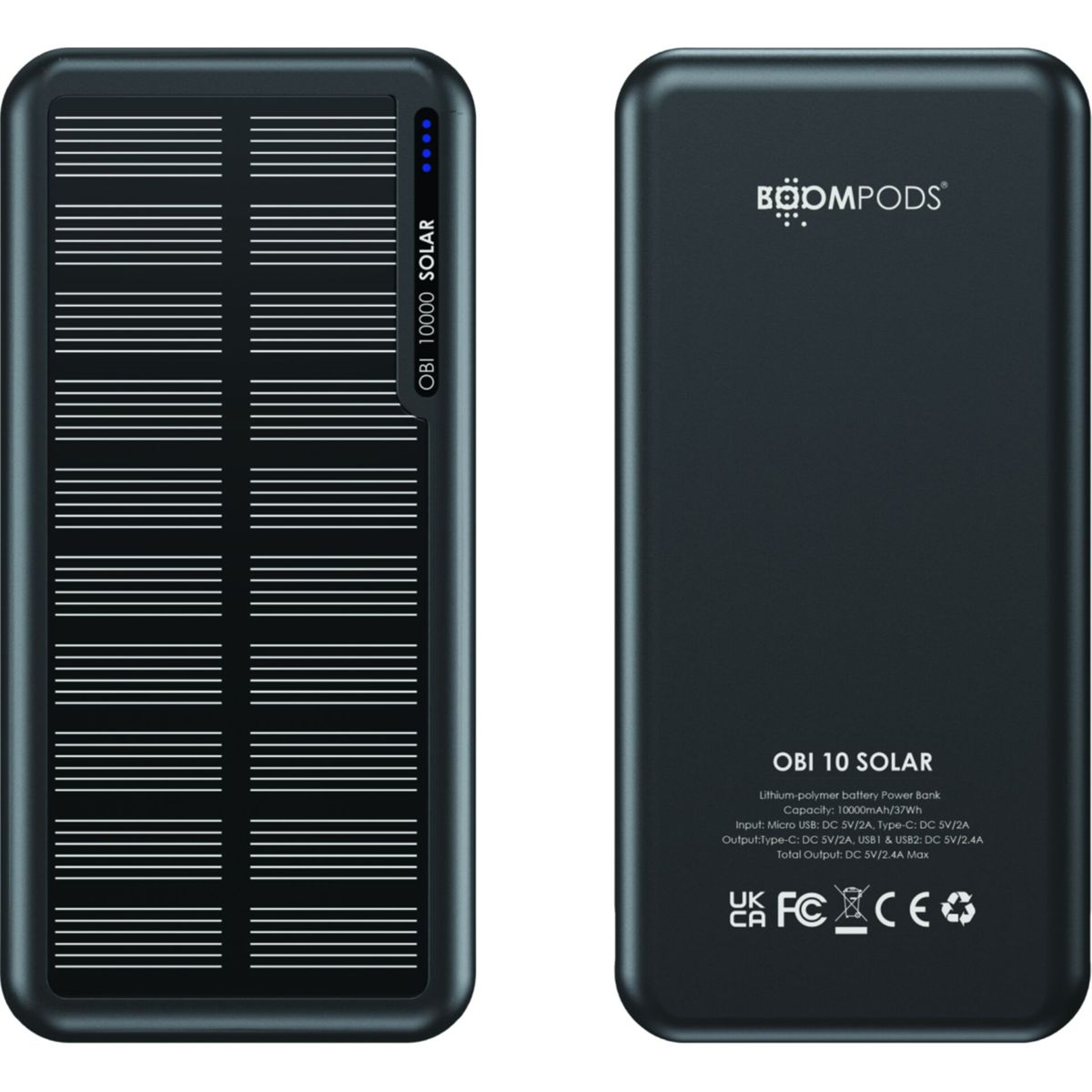 Power bank solare nero e argento con logo Boompods. Il retro ha le specifiche.
