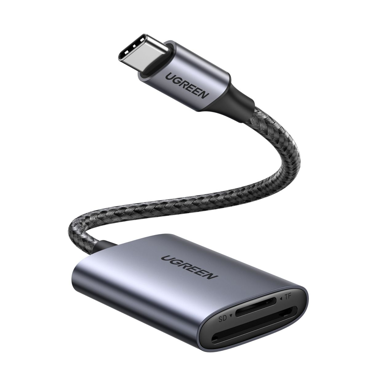 Ein silberner UGREEN-Adapter mit USB-C-Anschluss und Kartenleser. Das Kabel ist geflochten.