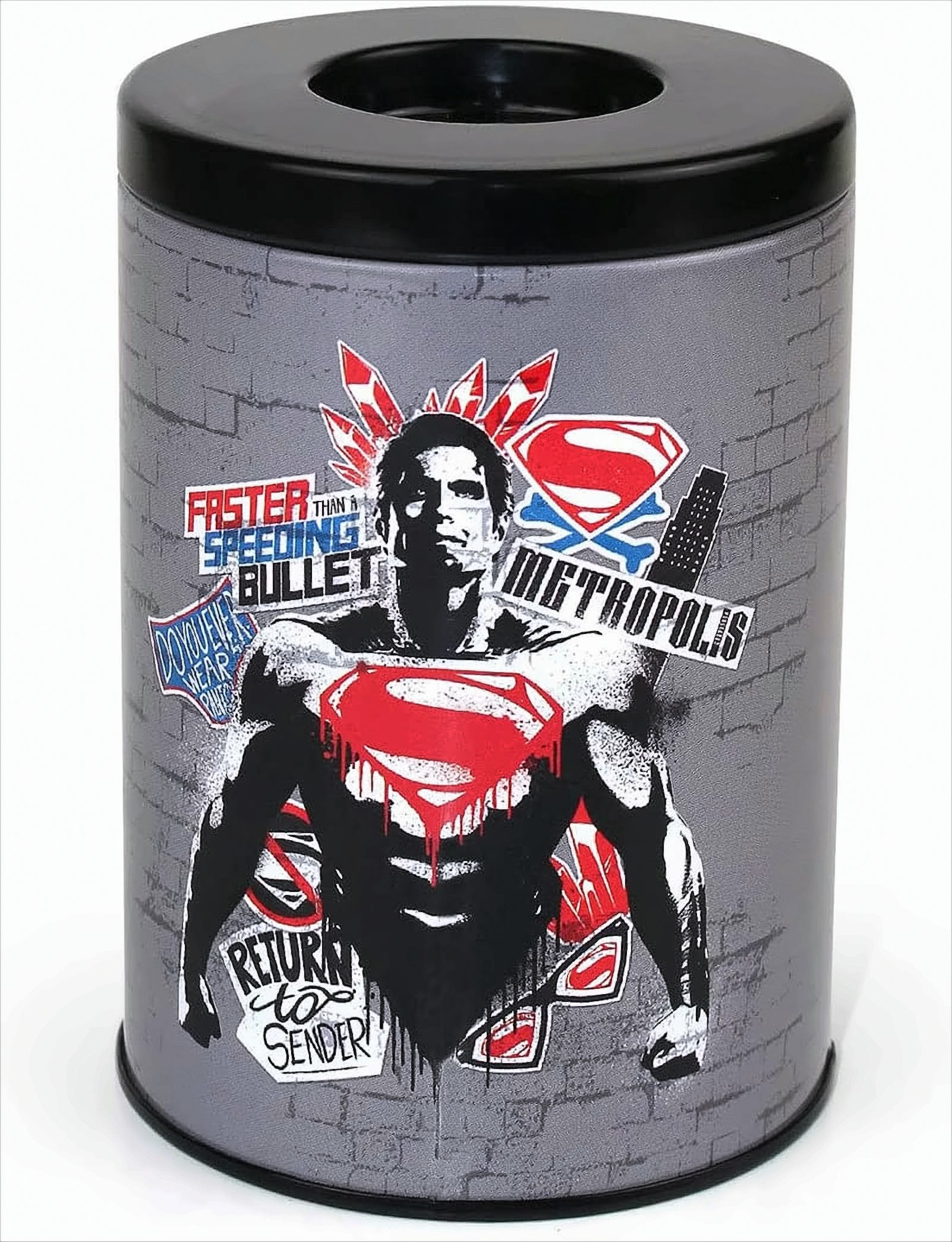 Ein Superman-Mülleimer mit Graffiti-artigen Bildern und Texten, die sich auf Superman und Metropolis beziehen.