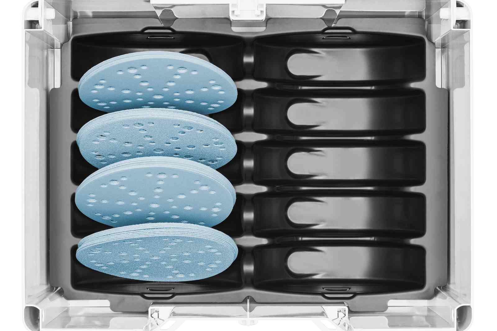 Skrzynka do przechowywania z niebieskimi tarczami szlifierskimi i czarnymi pojemnikami. Przezroczysta pokrywa jest otwarta.