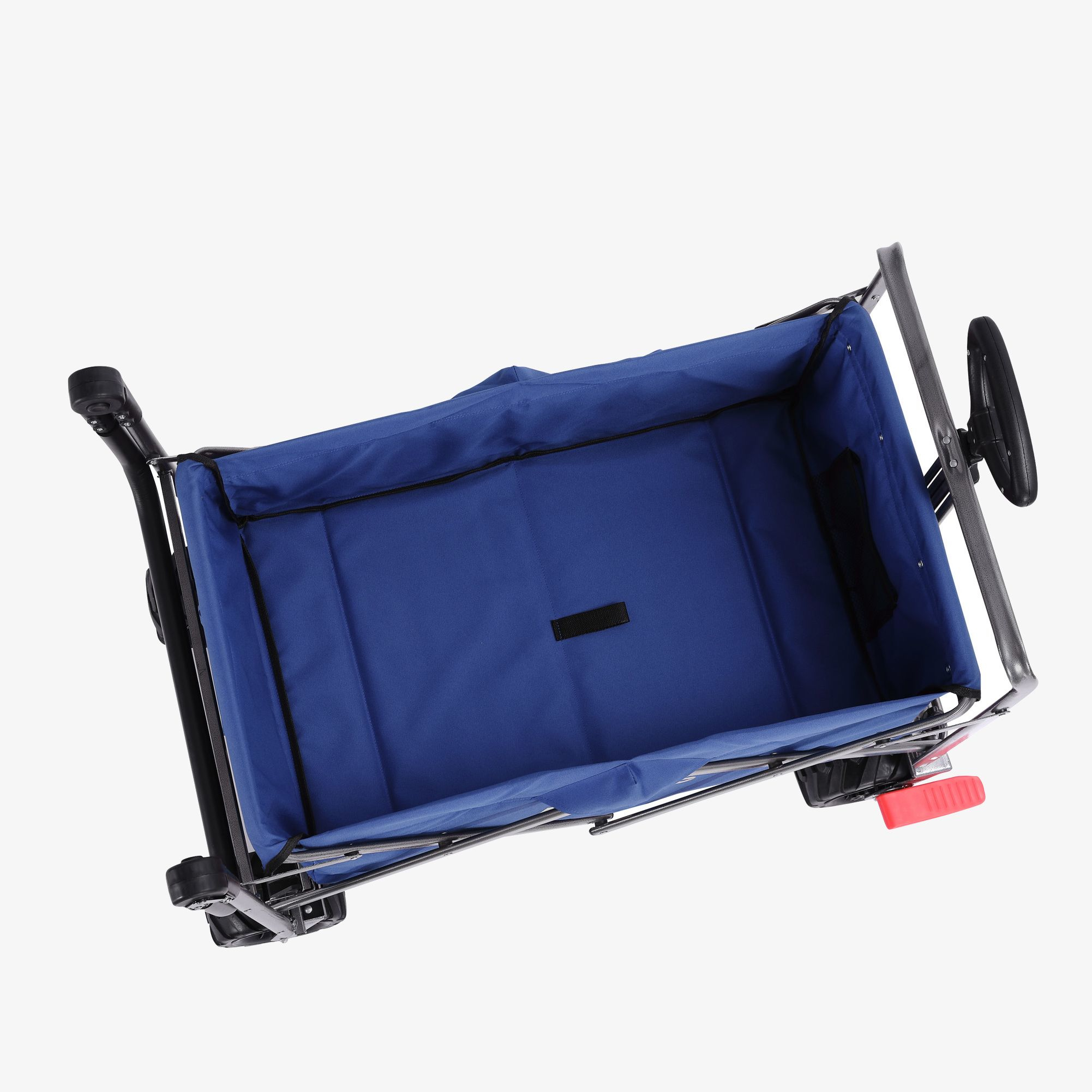 Faltbarer blauer Wagen, schwarzer Rahmen und Räder. Der Wagen ist leer.