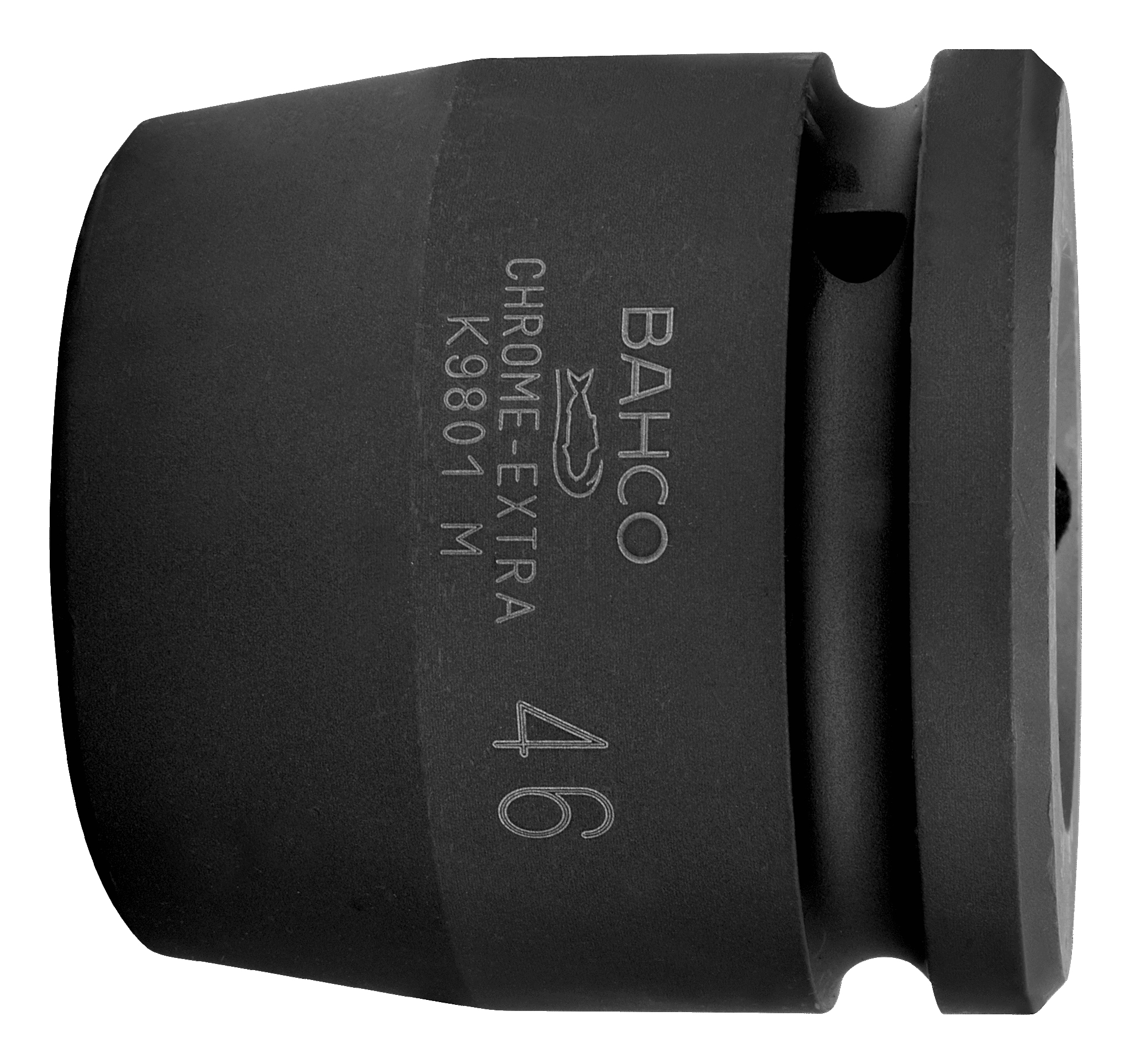 Czarny metalowy klucz nasadowy z białym tekstem. Ma sześciokątny otwór.