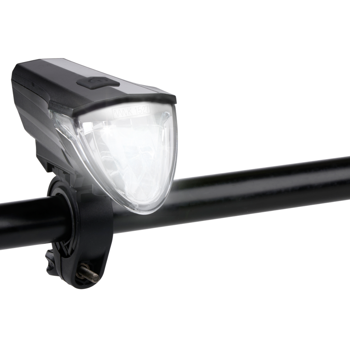 Zwarte fiets koplamp gemonteerd op een zwart stuur. Het licht is aan, fel schijnend tegen een witte achtergrond.