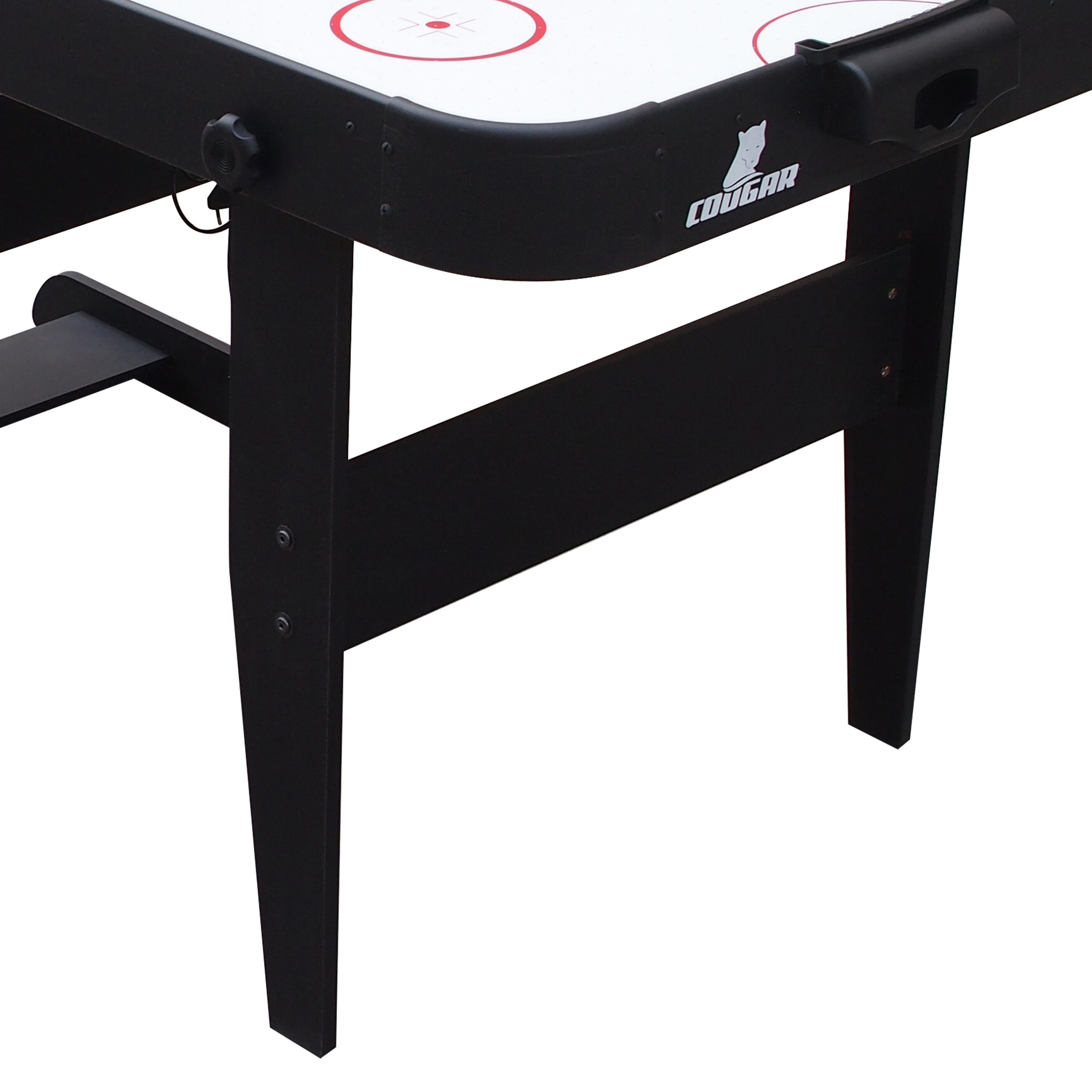 Schwarz-weißer Airhockey-Tisch. Rote Kreise, Cougar-Logo und schwarze Beine auf weißem Hintergrund.
