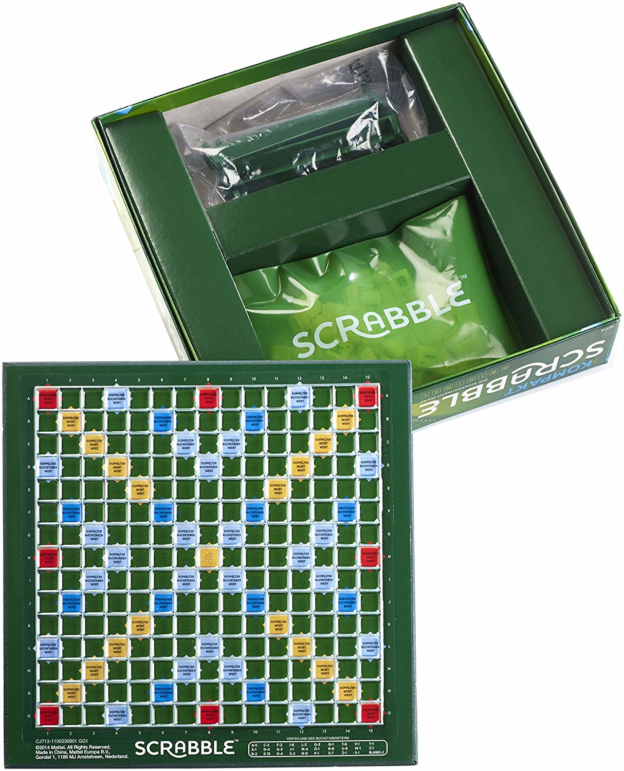Eine Scrabble-Spielbox mit grünem Spielbrett, Buchstabenkacheln und einer grünen Aufbewahrungsbox. Grünes Thema.