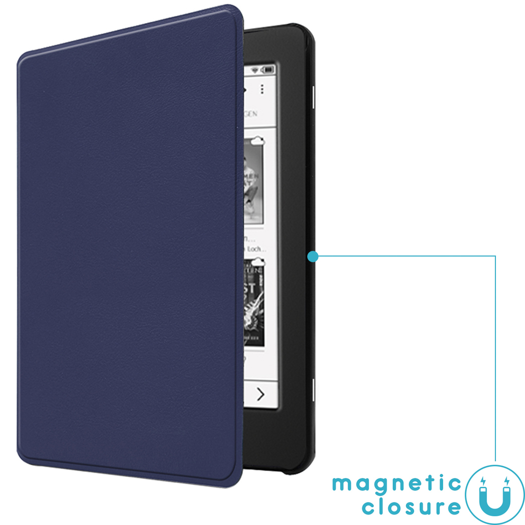 E-reader in een donkerblauwe hoes. De hoes is open. Het scherm toont tekst.
