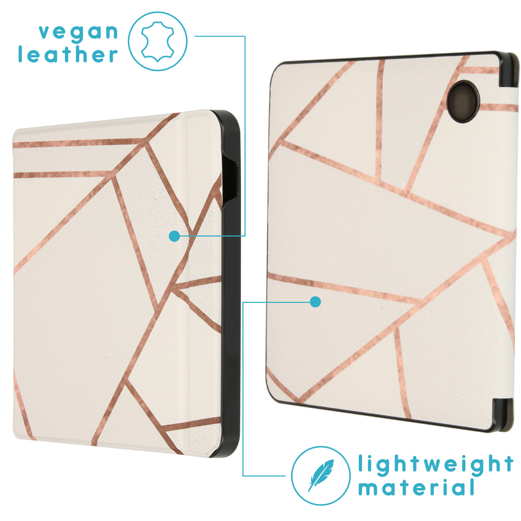 Wit en koper geometrisch patroon op een tablethoesje, met zwarte randen en veganistisch leer.