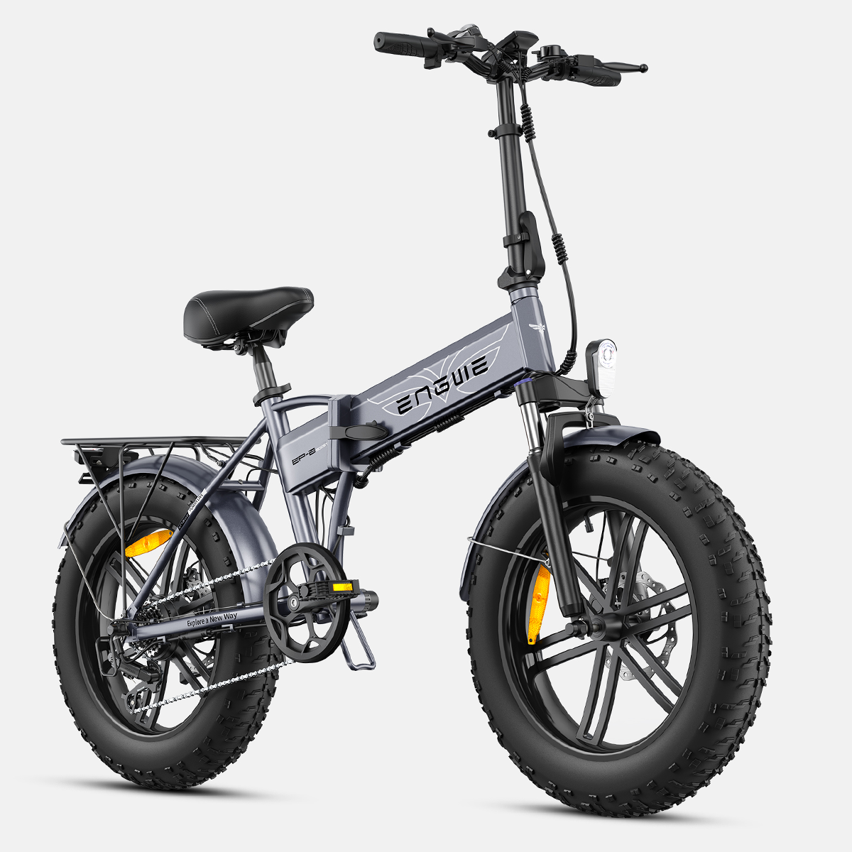 Szary rower elektryczny z grubymi oponami na białym tle.