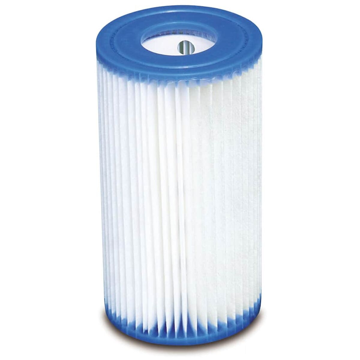 Ein zylindrischer Wasserfilter mit blauem Ober- und Unterteil. Der Filter hat weiße, plissierte Abschnitte.