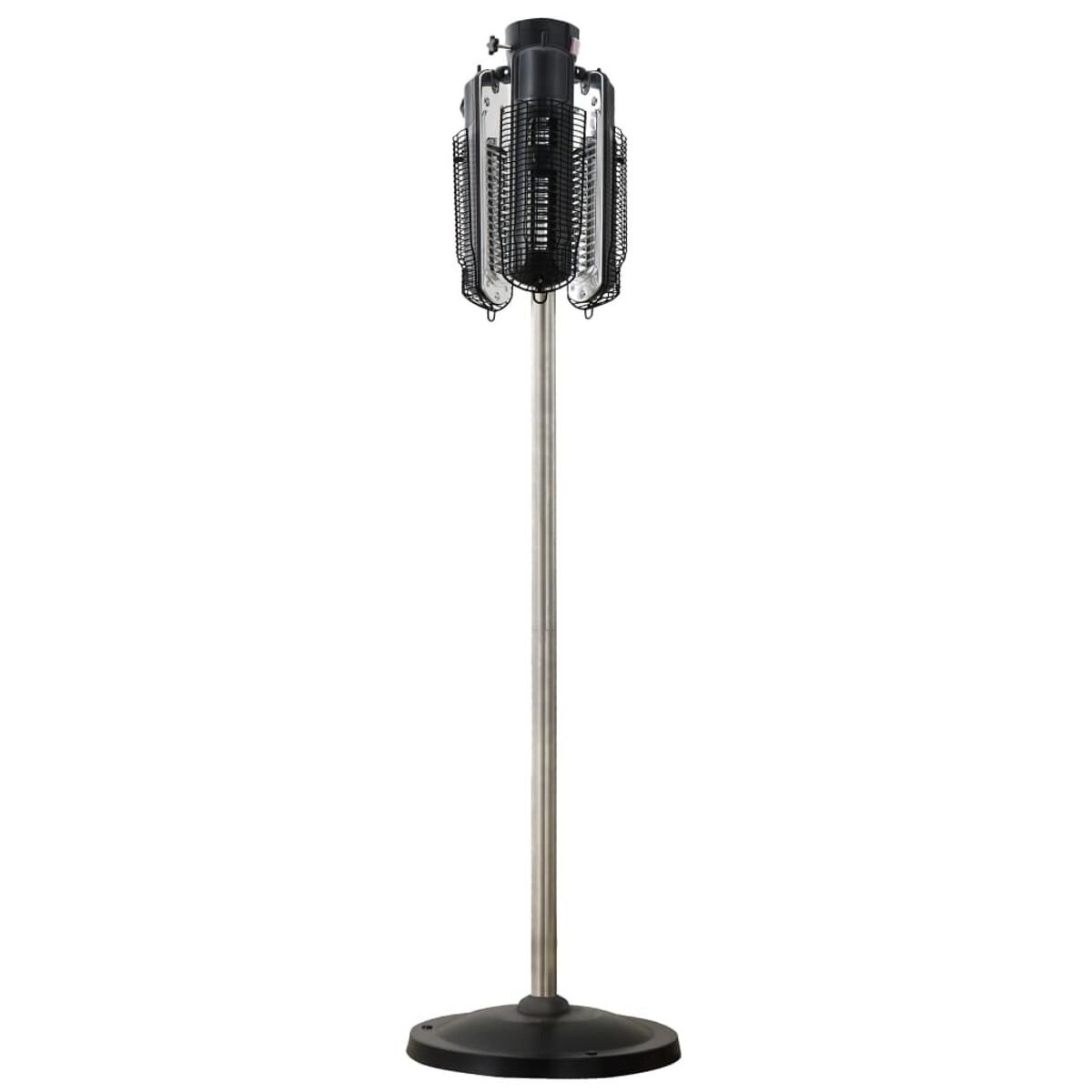 Een hoge, zilveren buitenverwarmer met een zwarte basis en een zwarte beschermkooi.