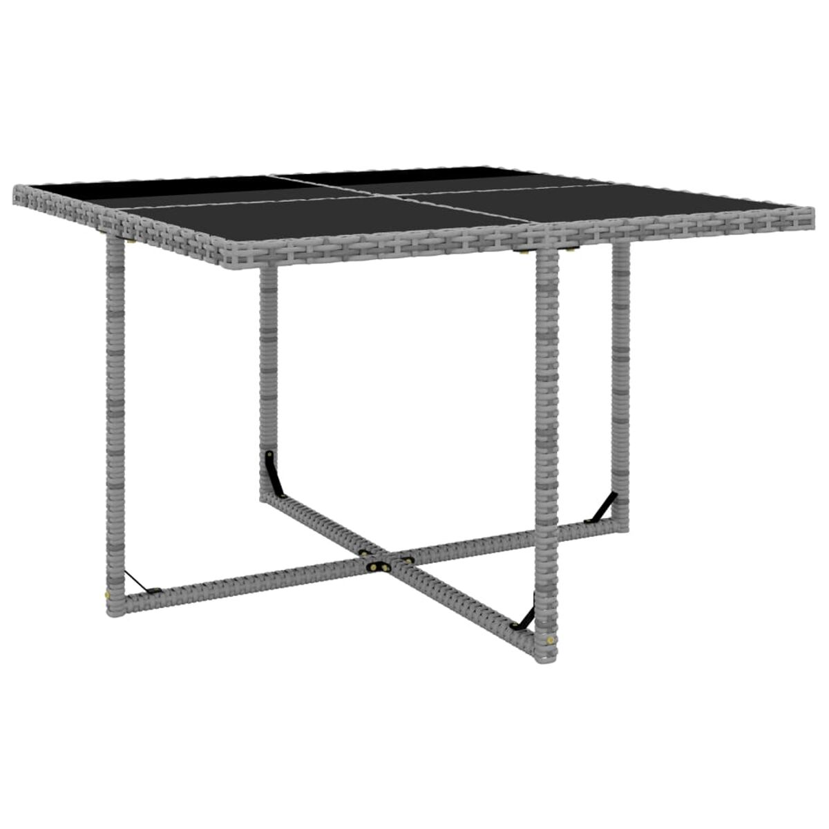Ein quadratischer grauer Korbtisch mit schwarzer Glasplatte.