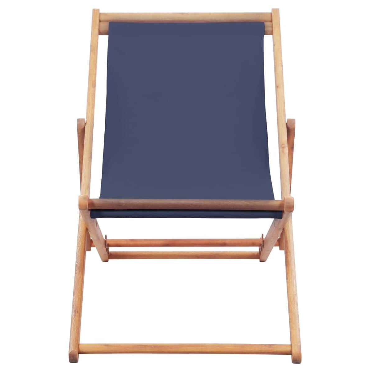 Ein Holz-Deckchair mit marineblauem Stoff. Der Stuhl ist offen und nach vorne gerichtet.