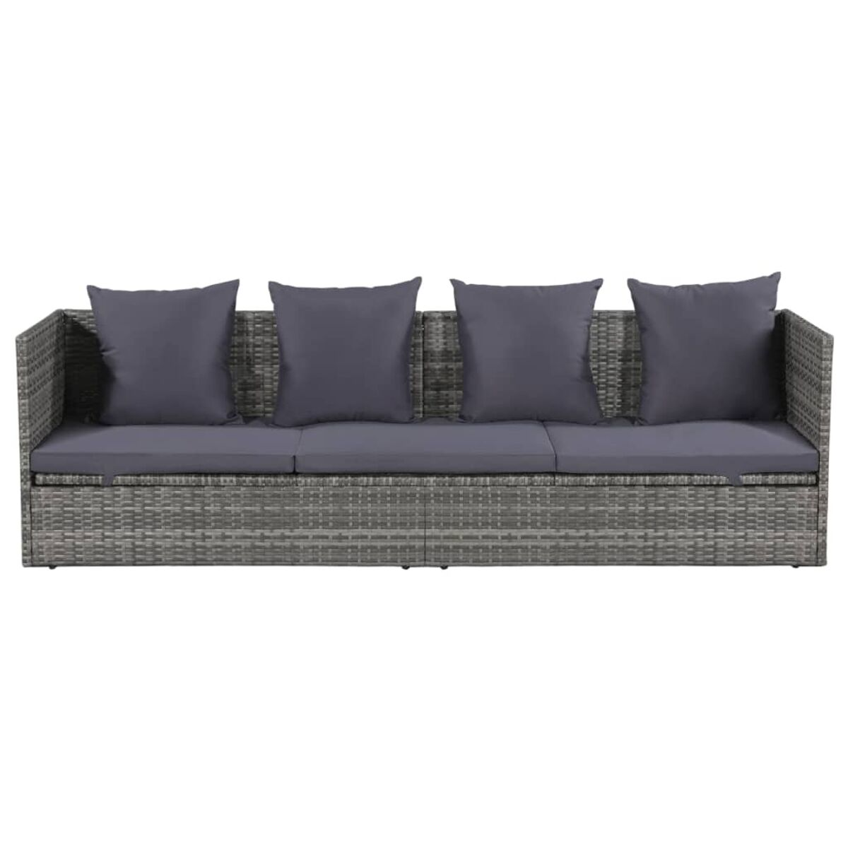 Ein graues Outdoor-Sofa aus Korbgeflecht mit vier grauen Kissen. Es hat eine rechteckige Form.