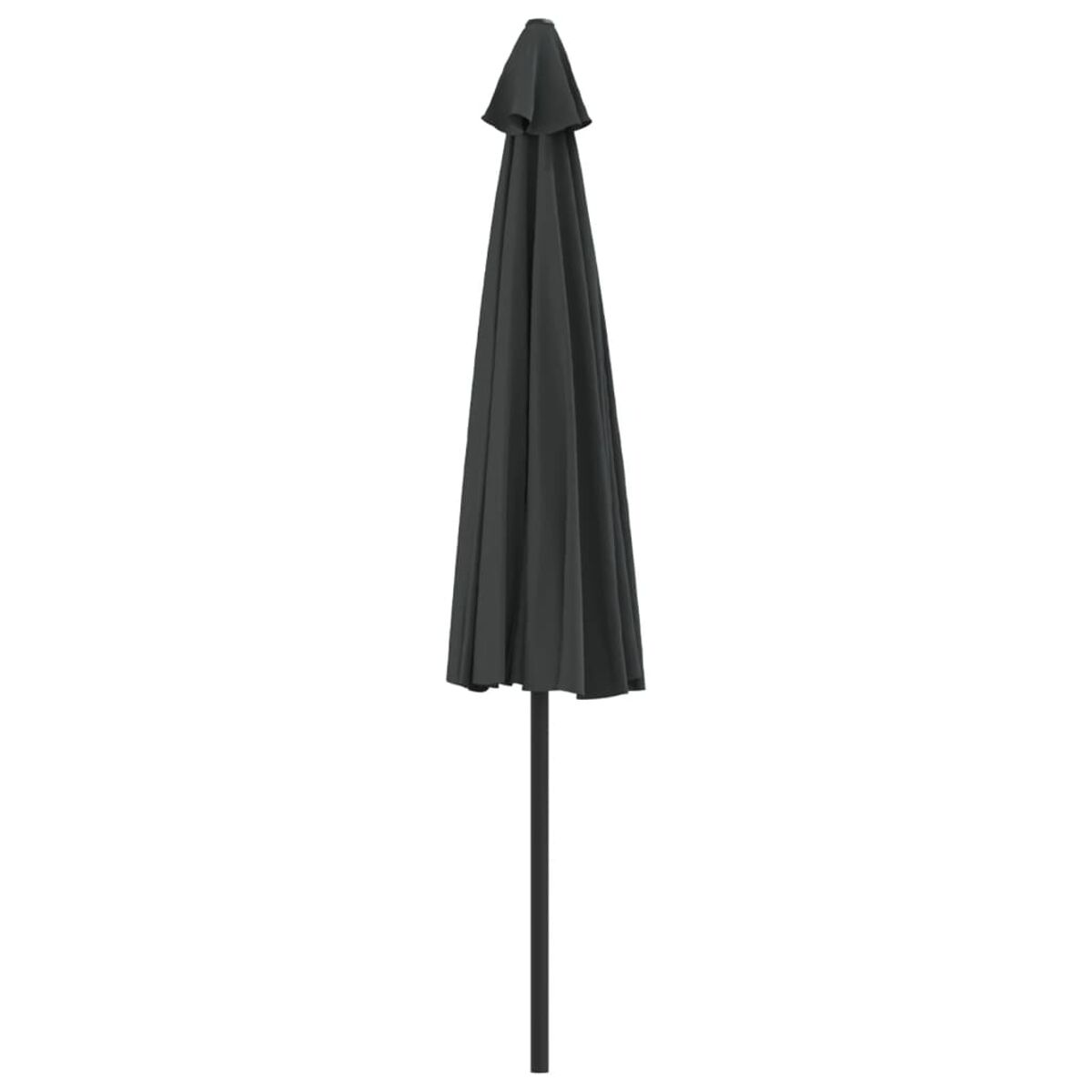 Ein geschlossener schwarzer Regenschirm mit einem langen schwarzen Stab. Er ist vor einem weißen Hintergrund platziert.