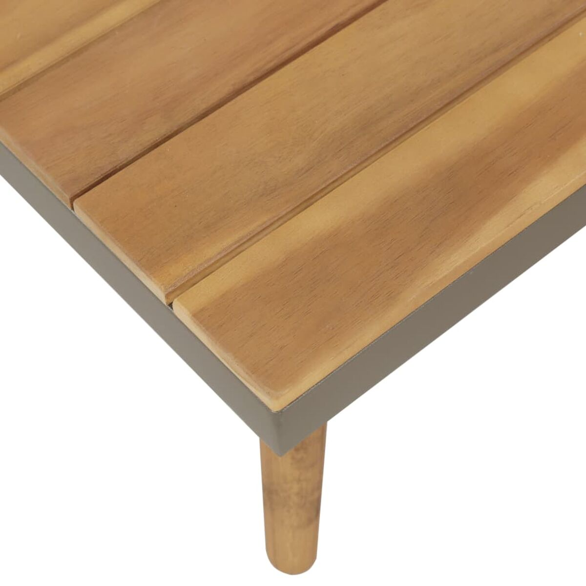 Tischplatte aus Holz mit grauem Rahmen und Holzbein. Die Platte besteht aus Brettern.