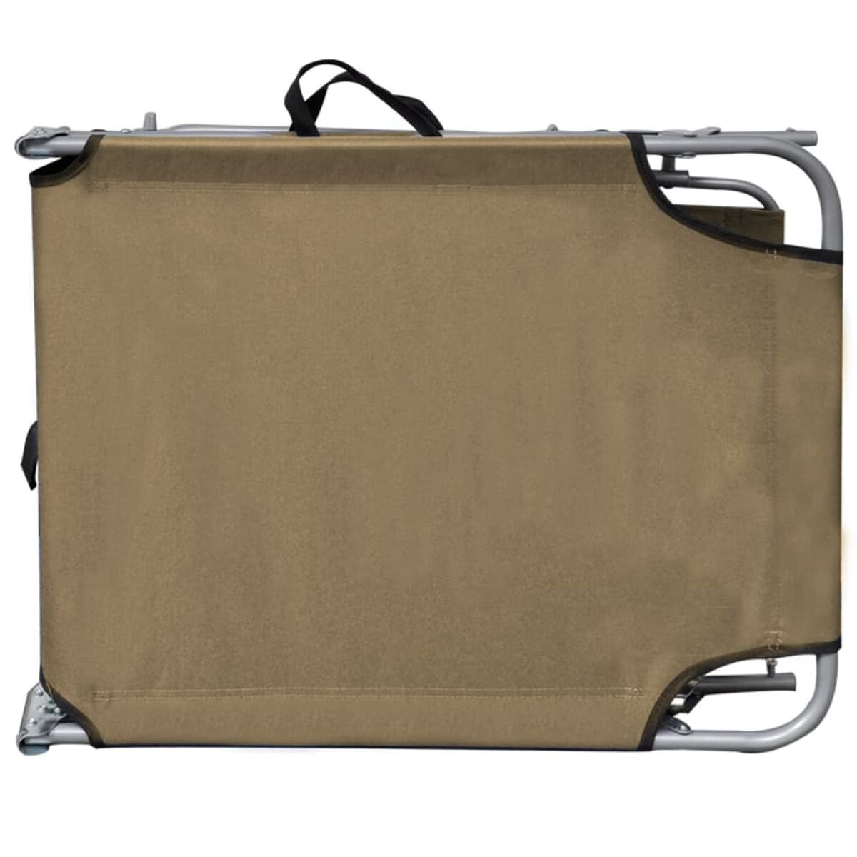 Zusammengeklappte, beige Feldbett mit Tragegriff auf weißem Hintergrund.