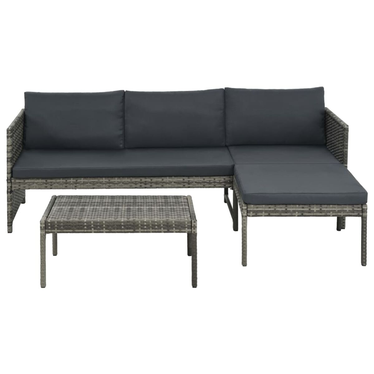 Ein graues Rattan-Outdoor-Ecksofa mit einem Couchtisch. Es hat graue Kissen.