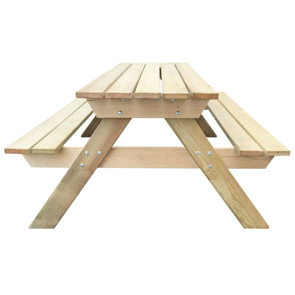 Holz-Picknicktisch mit angebrachten Bänken. Naturholzfarbe. Weißer Hintergrund.