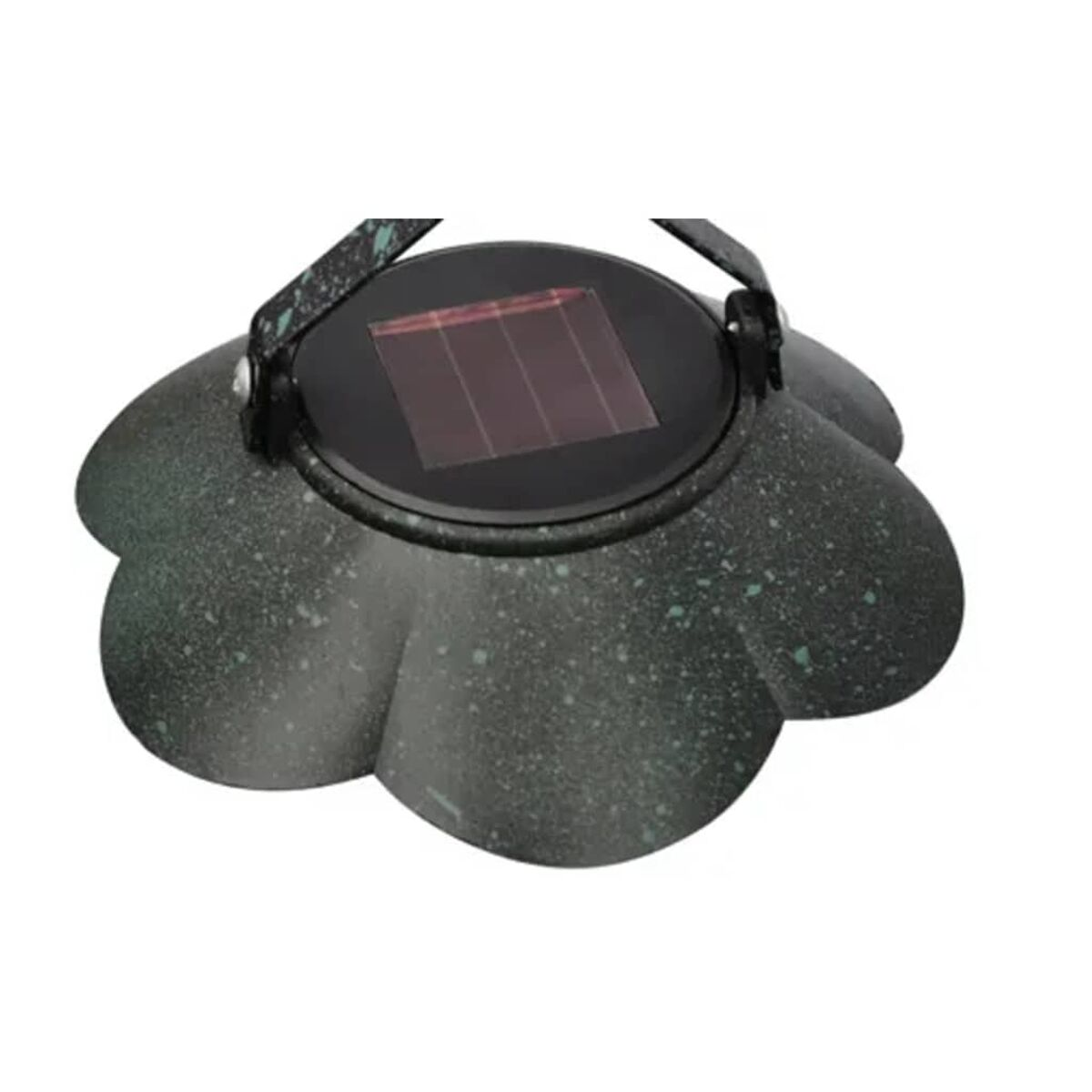 Eine solarbetriebene Laterne mit rundem Oberteil und floralem Design, auf weißem Grund.