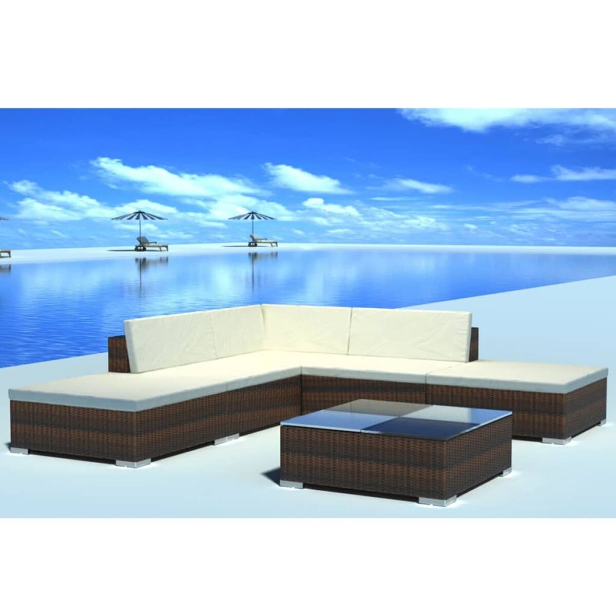 Ein komplettes Outdoor-Ecksofa mit Glastisch vor blauem Himmel und weißen Wolken.