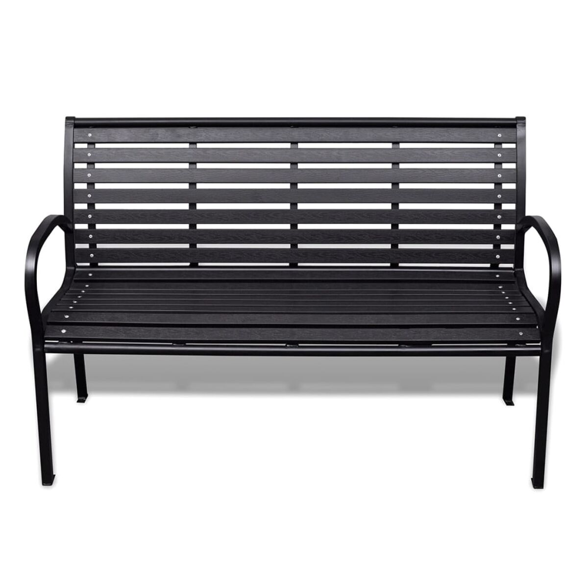 Schwarze Metallbank mit horizontalen Holzlatten. Gebogene Armlehnen. Schwarze Beine.