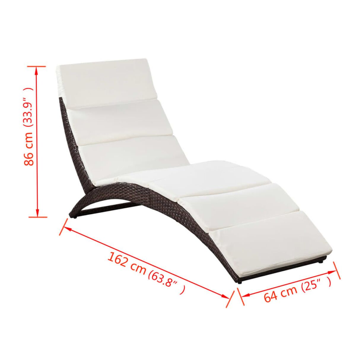 Eine Chaiselongue mit weißen Kissen. Es hat einen gebogenen Holzrahmen.