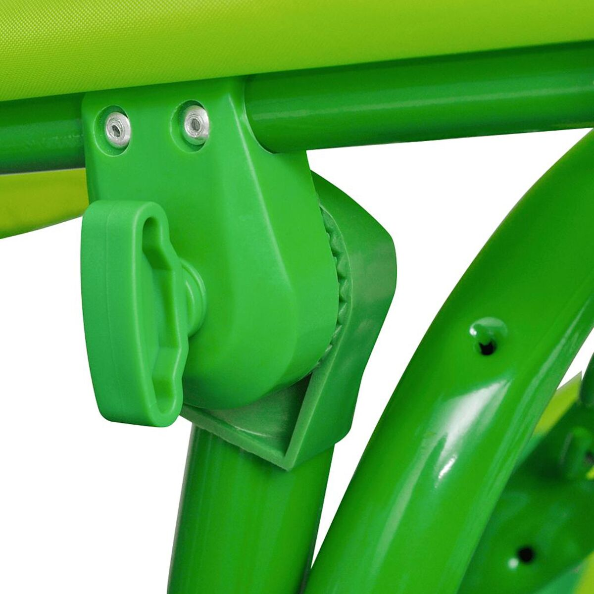 Nahaufnahme eines grünen Schaukelgelenks. Es hat einen Griff und runde grüne Akzente.