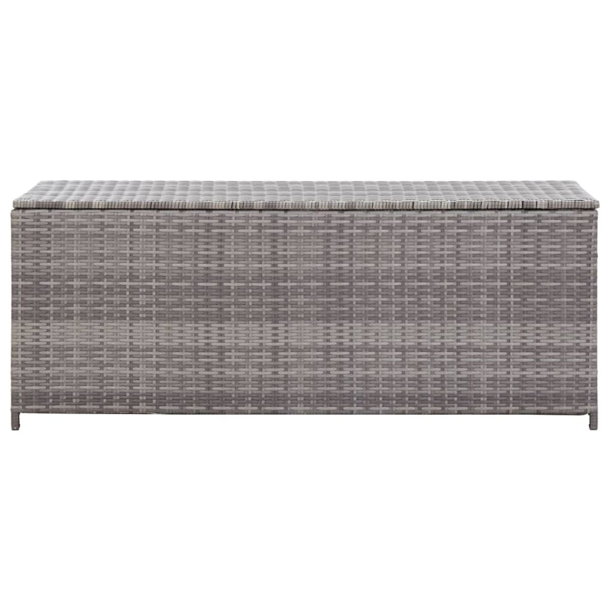 Graue Rattan-Aufbewahrungsbox, geschlossen, rechteckige Form.