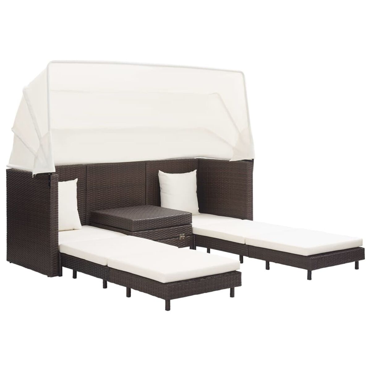 Outdoor-Tagesbett mit Baldachin. Braunes Korbgeflecht. Weiße Kissen und Baldachin. Weißer Hintergrund.
