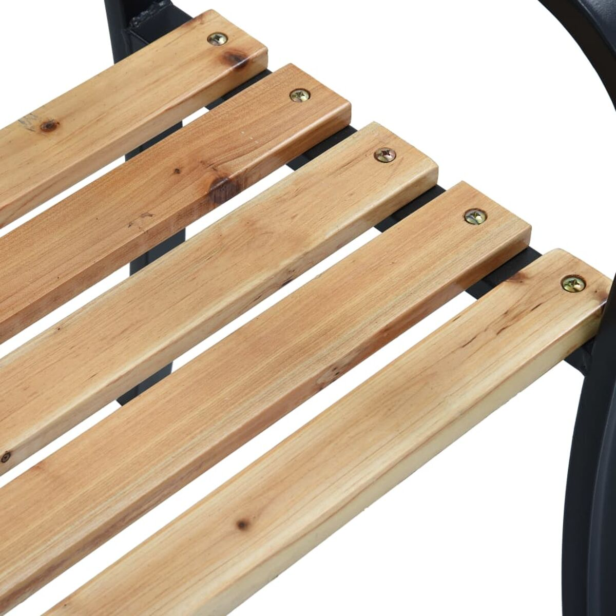 Holzbank mit schwarzem Metallrahmen, Nahaufnahme.