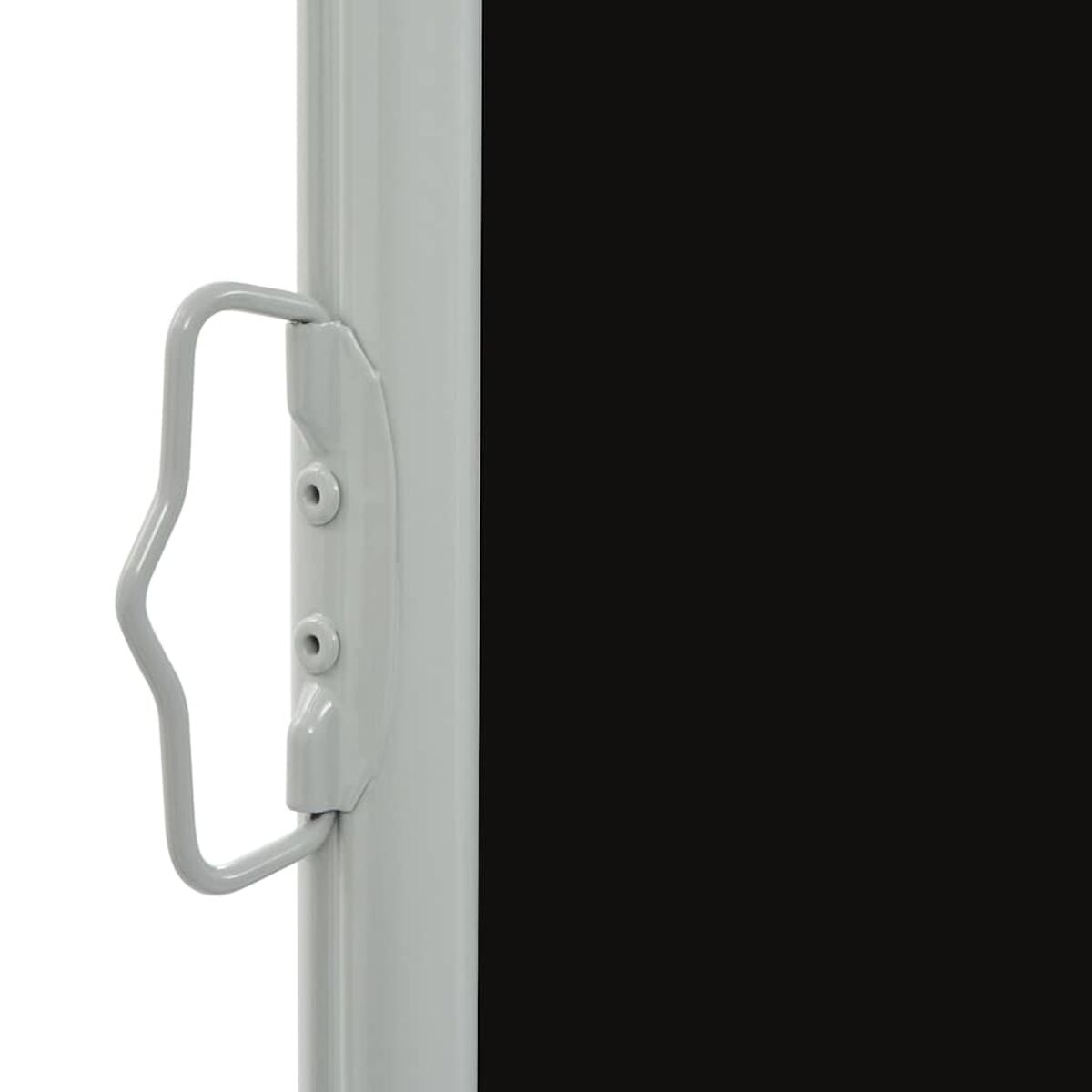 Nahaufnahme des Rollladenmechanismus. Der Griff und der Rollladen sind sichtbar. Der Hintergrund ist weiß.