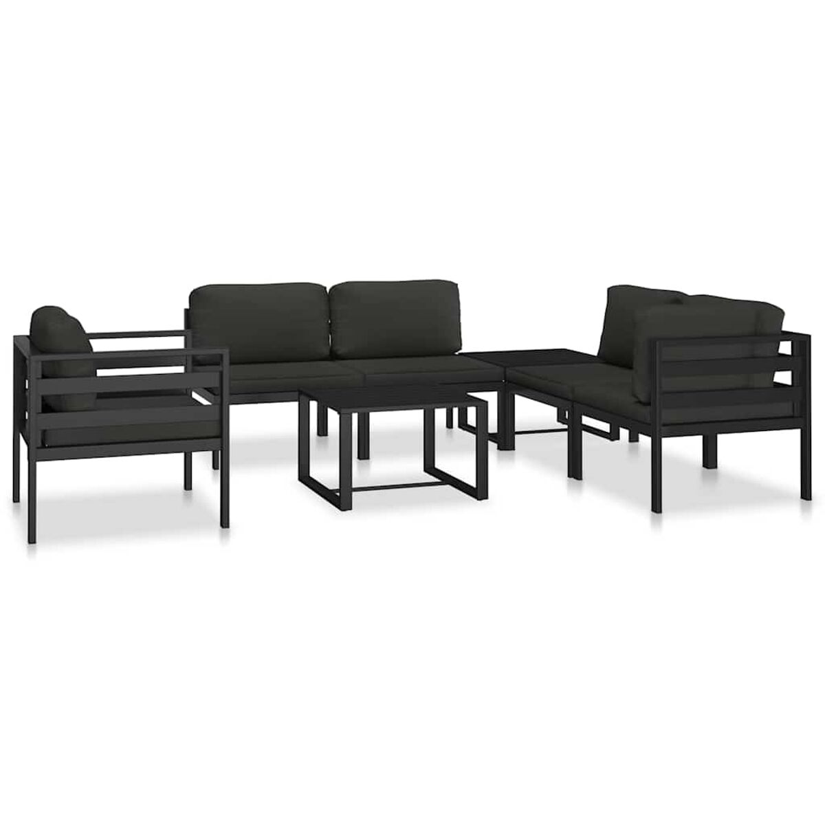 Schwarzes Gartenmöbelset mit Kissen: Sofa, zwei Stühle und ein Tisch.