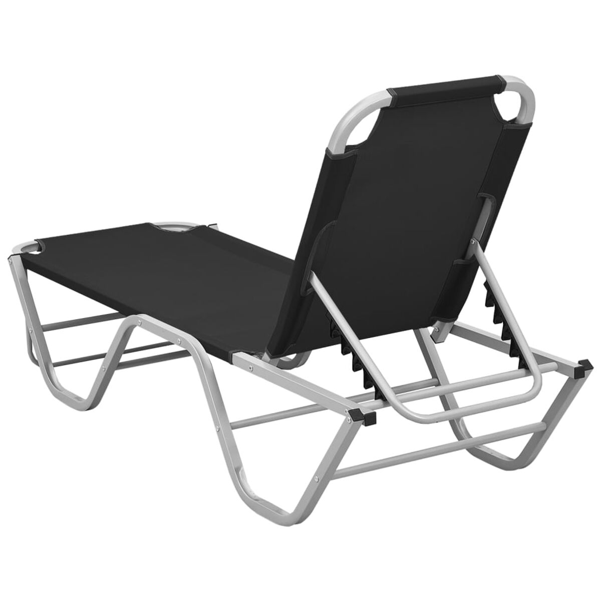 Schwarzer Outdoor-Liegestuhl mit silbernem Rahmen, auf weißem Hintergrund.