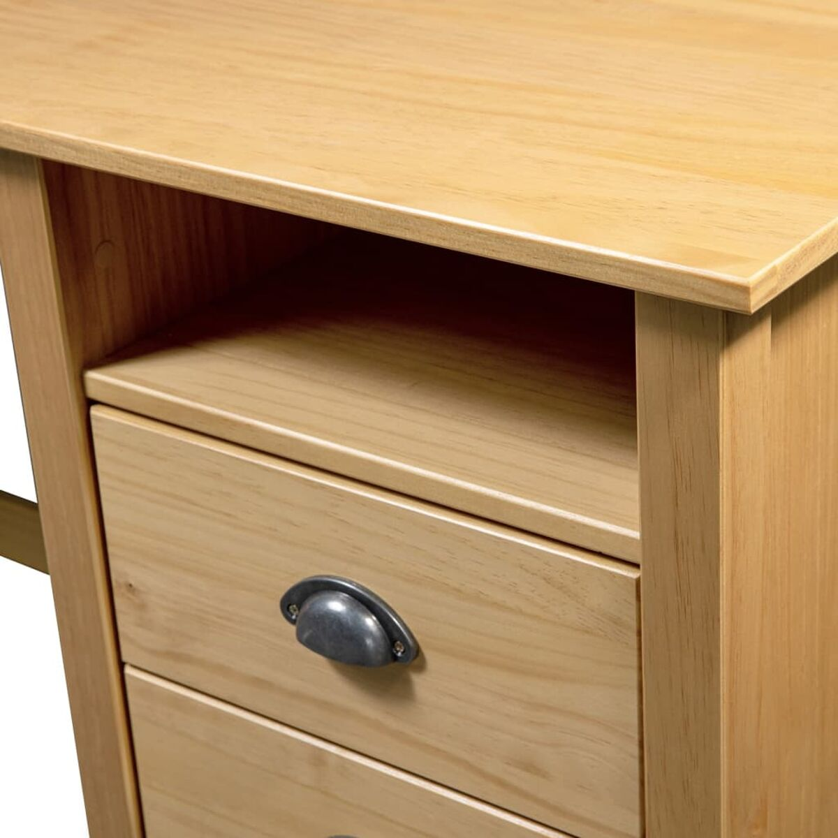 Holzschreibtisch mit Schubladen. Die obere Schublade hat einen Metallgriff.