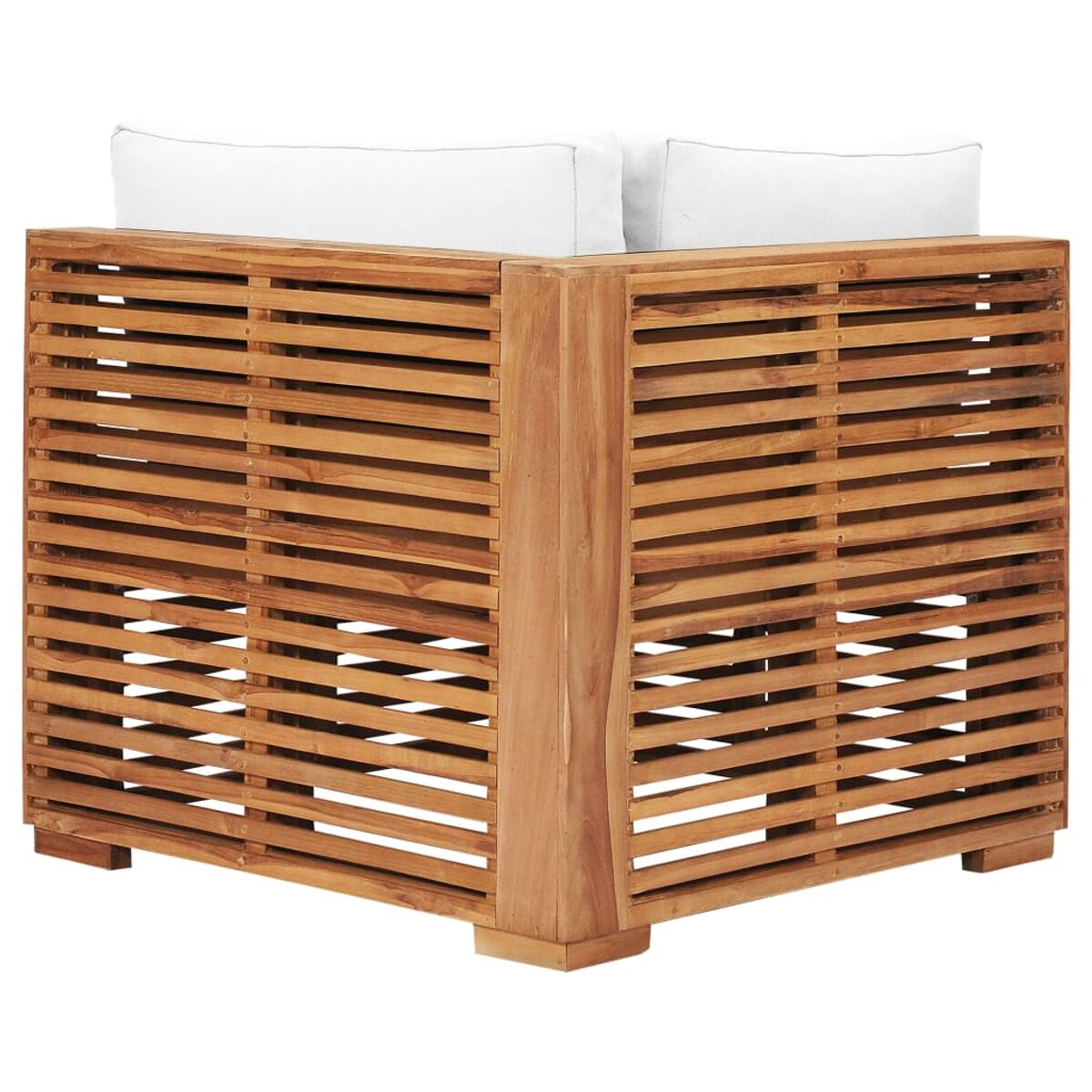 Ecksofa aus Holz mit Lamellen-Design und weißen Kissen. Es hat eine kastenförmige Form.