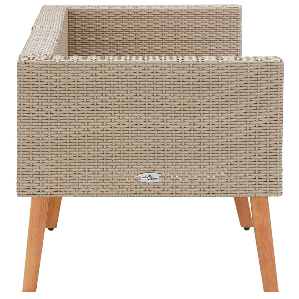 Beiges gewebtes Outdoor-Sofa mit Holzbeinen. Zeigt die Seite des Sofas.