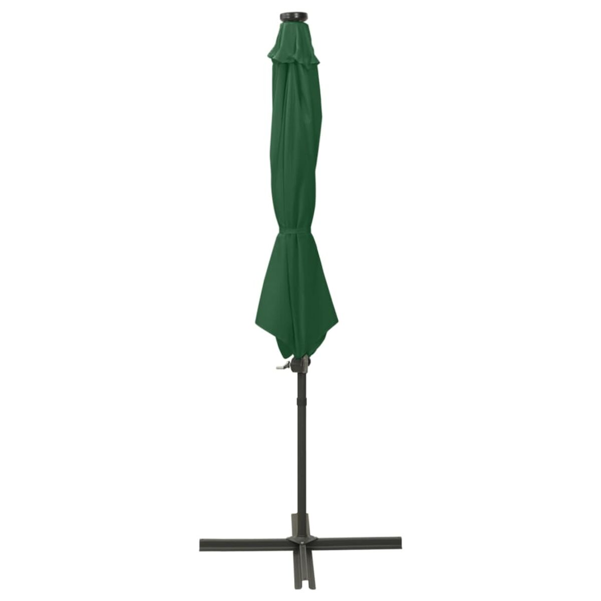 Grüner Sonnenschirm, geschlossen. Schwarzer Mast und Fuß.