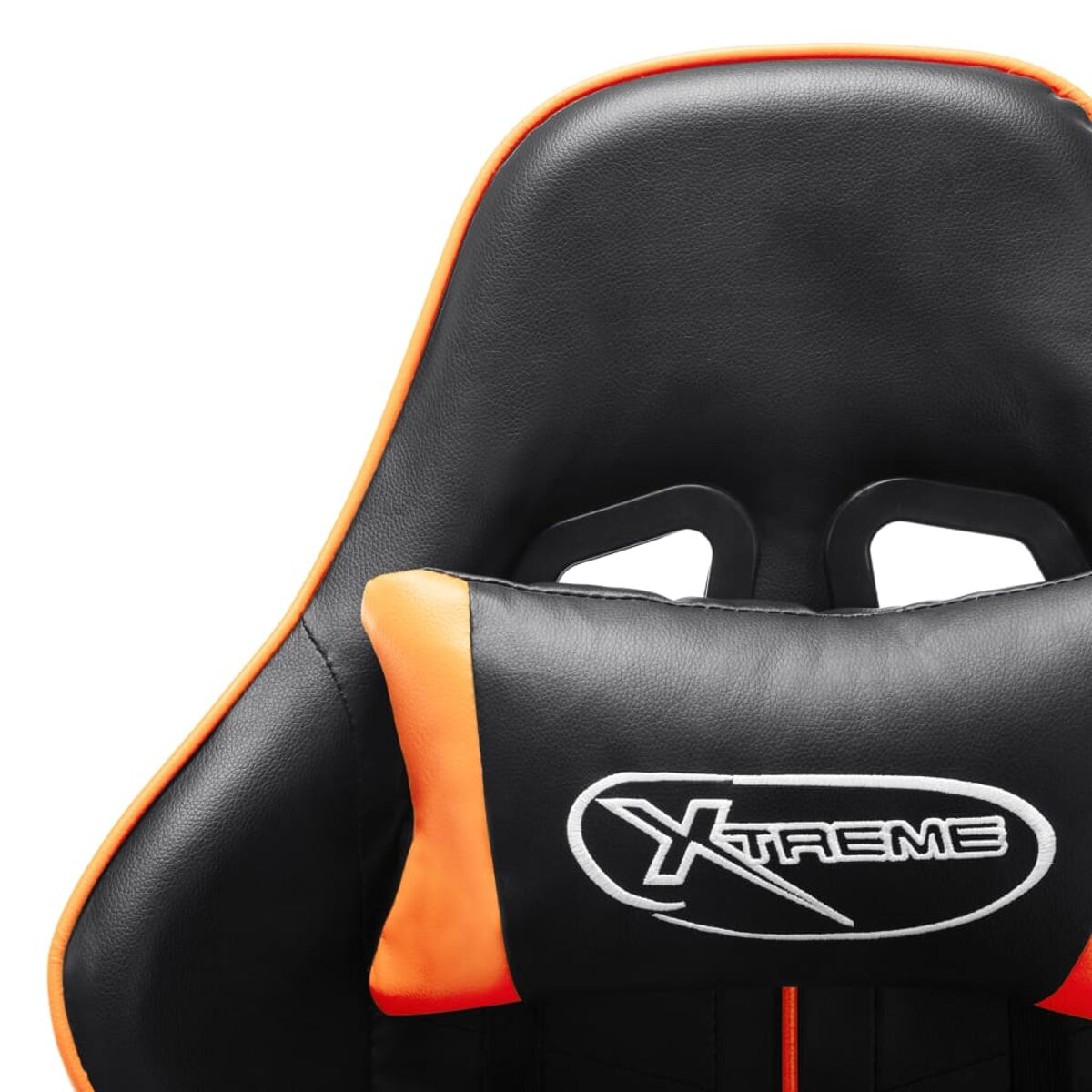 Sedia da gaming nera e arancione, primo piano sul poggiatesta.