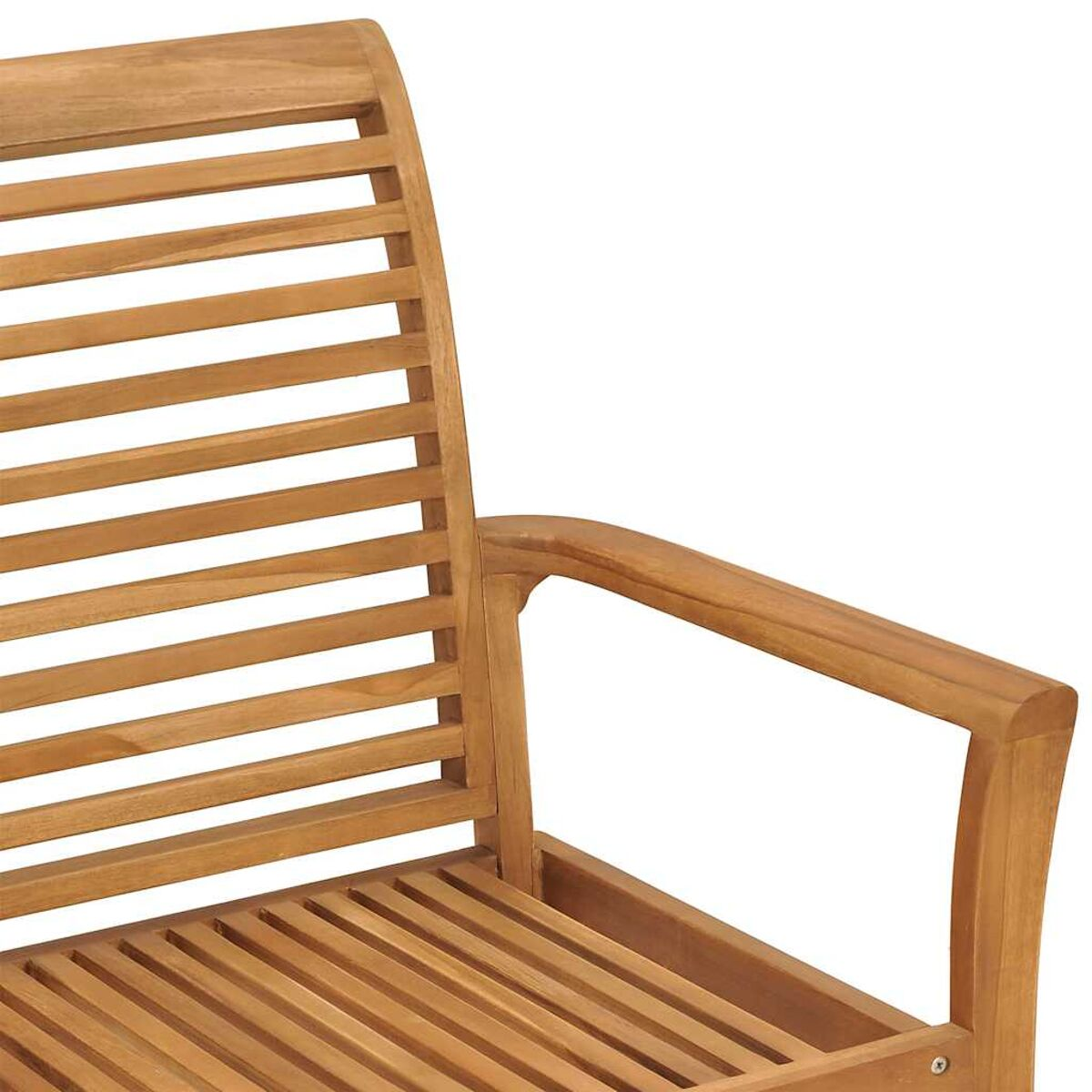 Nahaufnahme einer Holz-Armlehne mit horizontalen Lamellen, zeigt Holzmaserung.