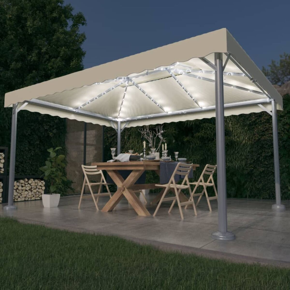 Ein Pavillon mit Tisch und Stühlen für ein Essen. Der Hintergrund ist Nacht und ein Garten.