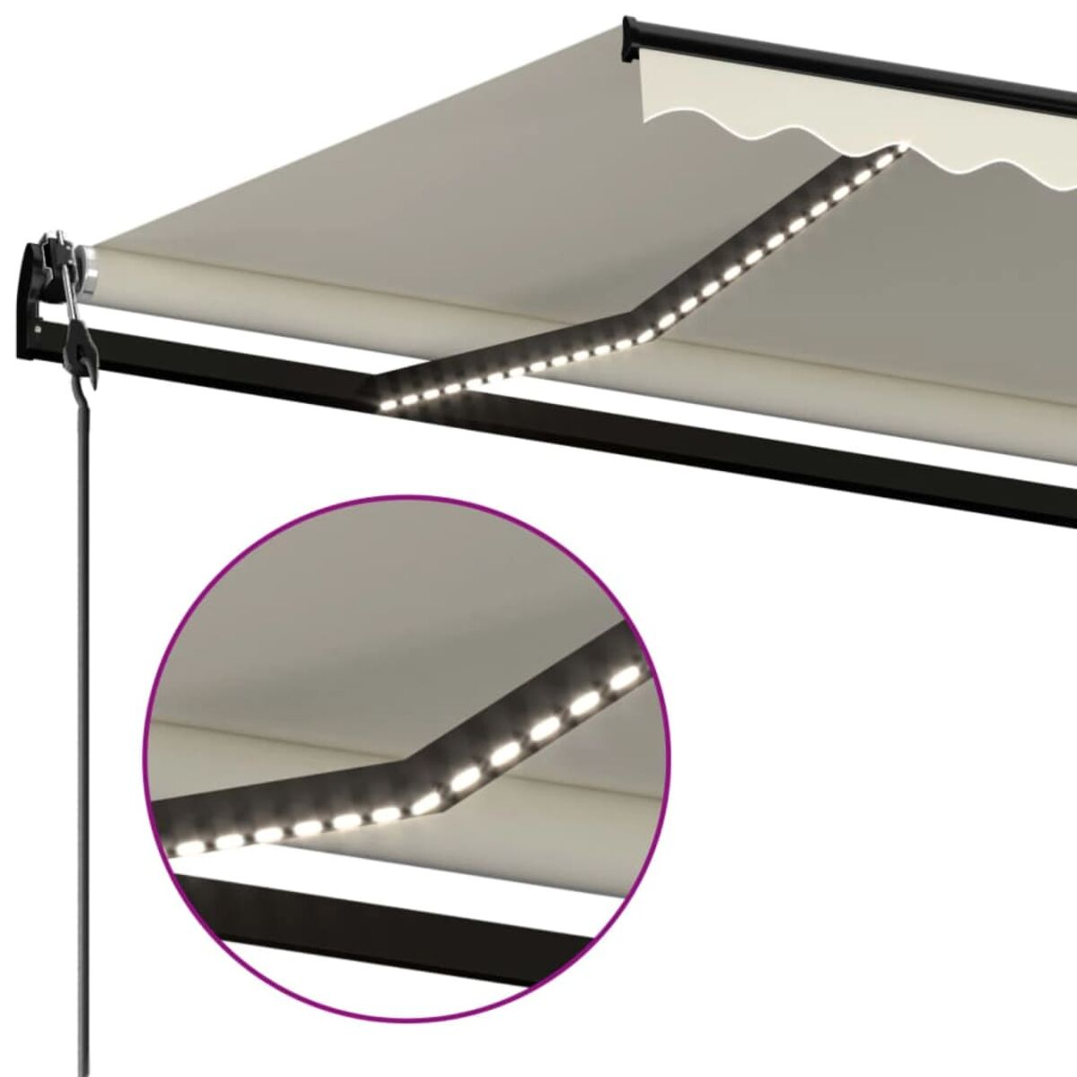 Eine Markise mit integrierten LED-Leuchten, Nahaufnahme zeigt die Lichter an der Unterseite.