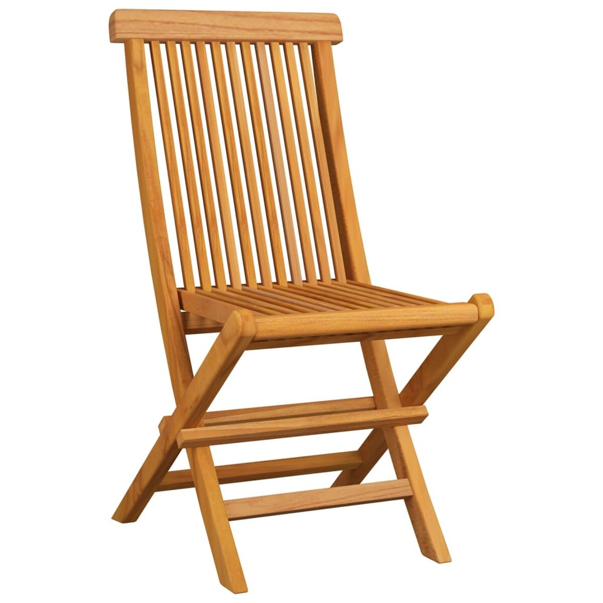 Ein Holzklappstuhl, leicht nach links geneigt. Rückenlehne und Sitzfläche haben vertikale Lamellen.