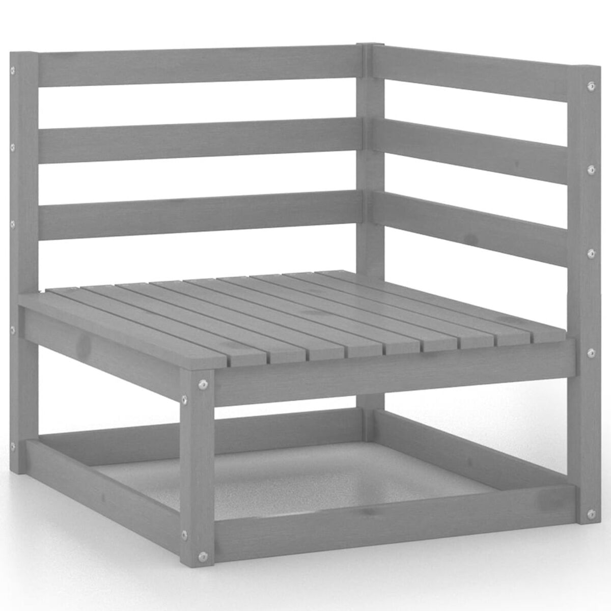 Ein grauer Eckstuhl aus Holz. Er hat eine Sitzfläche und Rückenlehnen aus Latten. Der Hintergrund ist weiß.