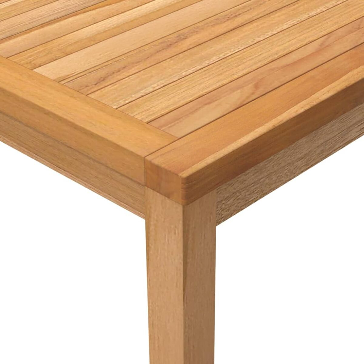 Eck des Holztisches. Helle Holzmaserung mit sichtbarer Maserung und quadratischer Form.