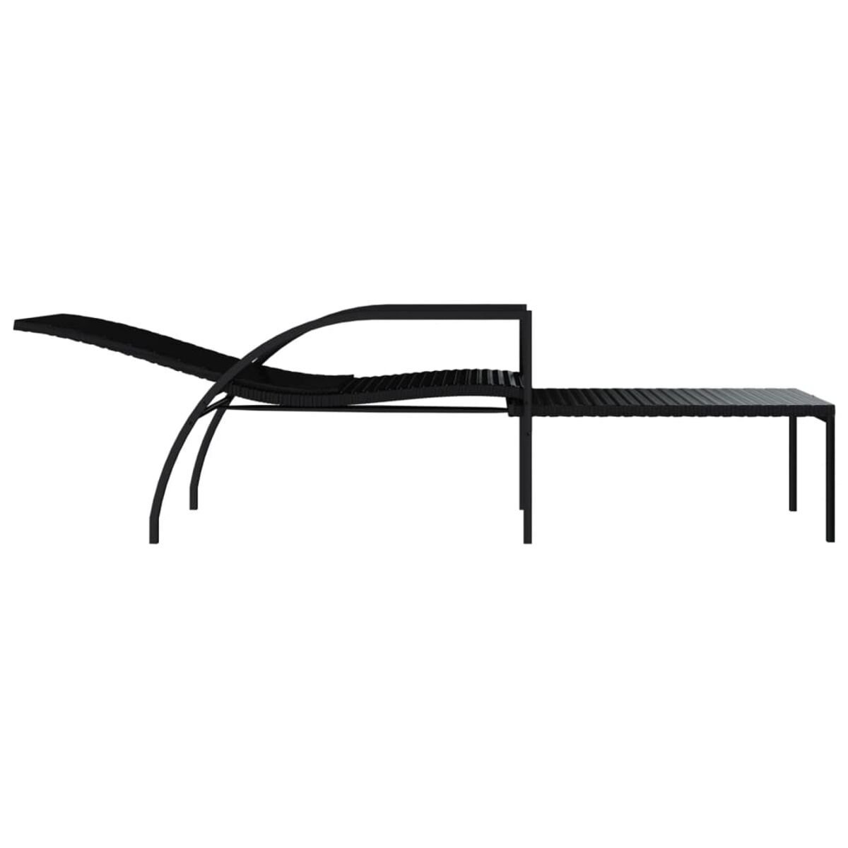 Schwarze Outdoor-Liege. Gebogenes Design, schwarzes gewebtes Material, isoliert weiß.