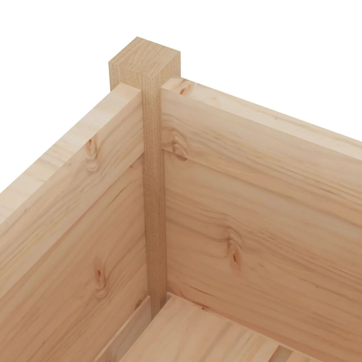 Nahaufnahme einer Holzeckverbindung, die die Konstruktion mit Holzbalken zeigt.