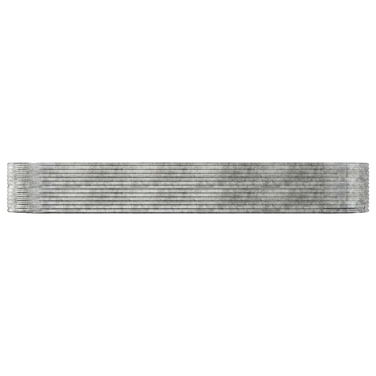 Eine rechteckige Metallplatte mit vielen parallelen Rillen.