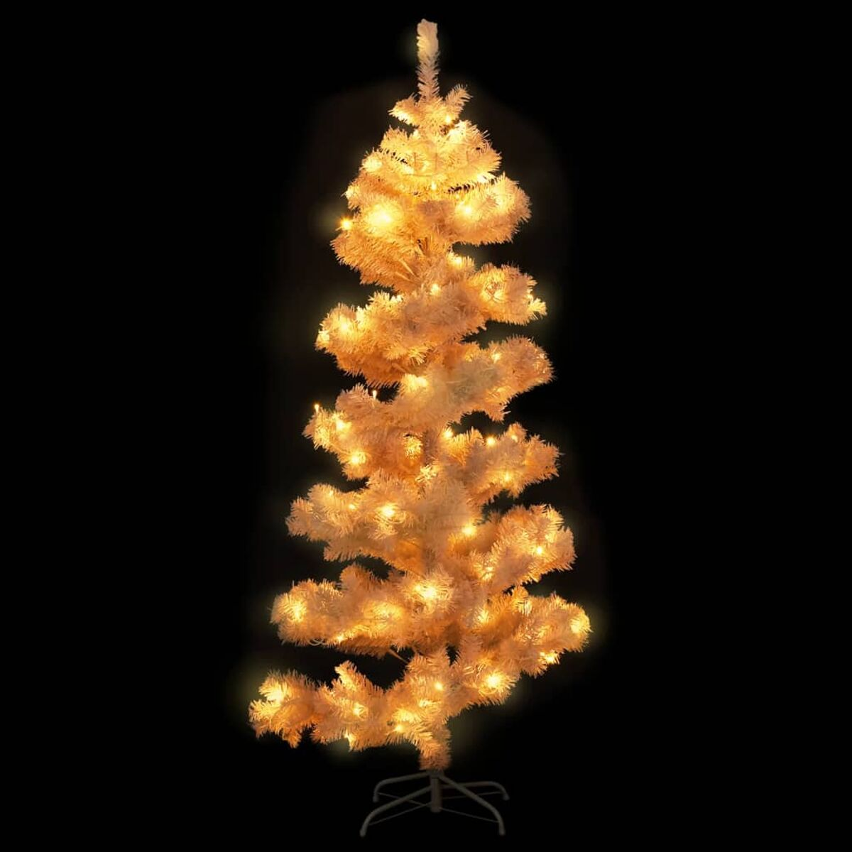 Weißer künstlicher Weihnachtsbaum mit gelben Lichtern. Schwarzer Hintergrund.