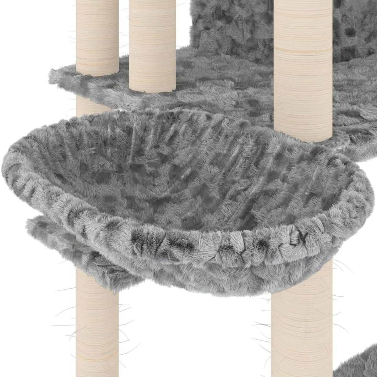 Ein Katzenbaum mit grauem Kunstfell und Holzpfosten. Er hat mehrere Plattformen und eine Hängematte.